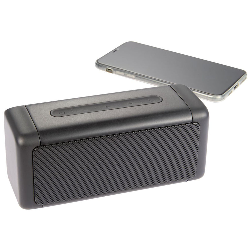 Leed's Black Sound Wedge Outdoor Magnetic Speaker