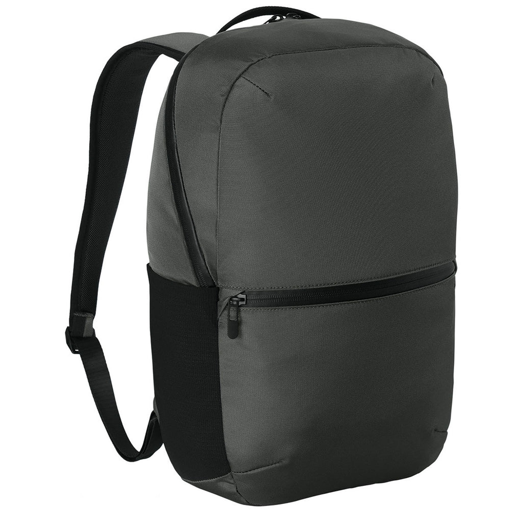 Mercer+Mettle Deep Black Everyday Pack