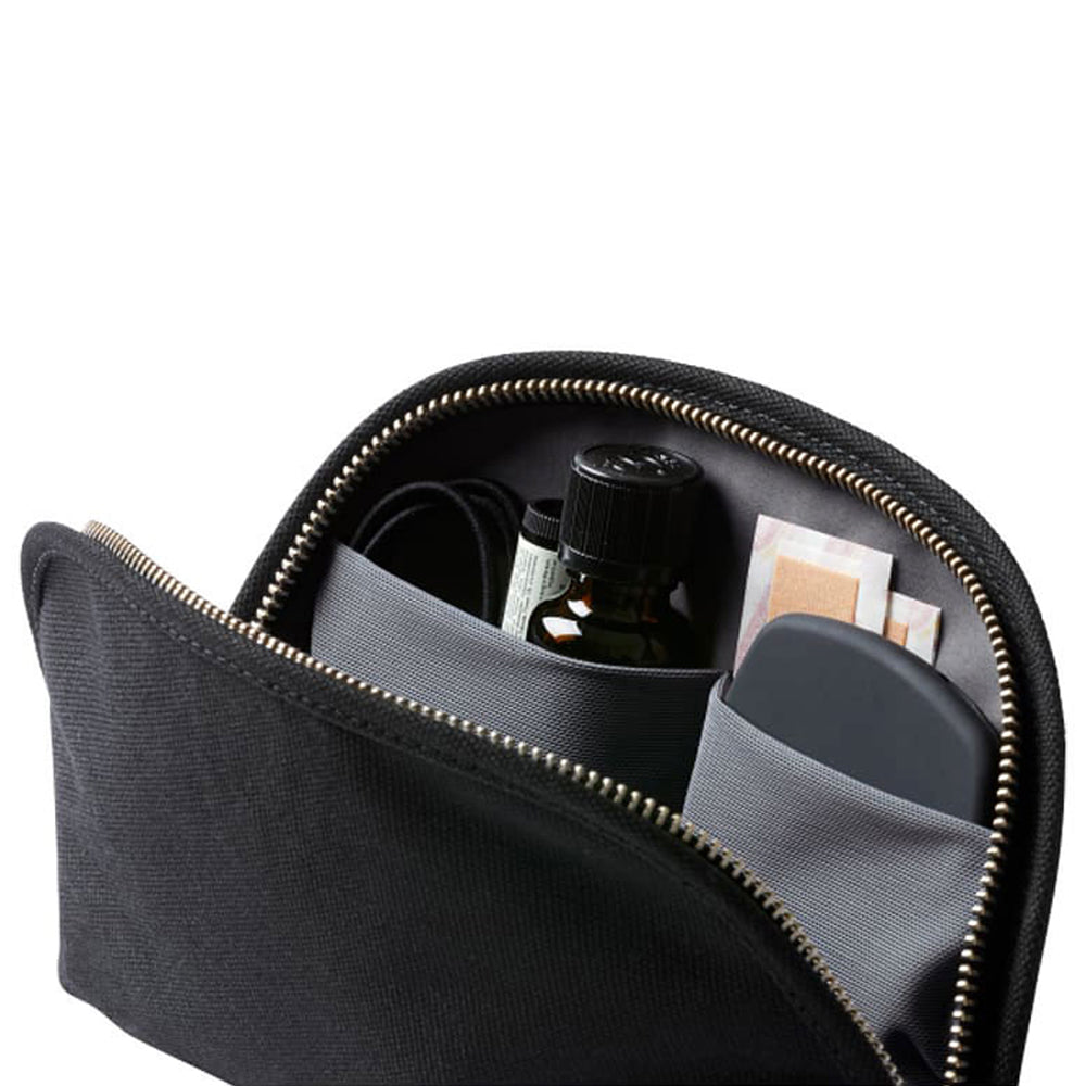 Bellroy Black Classic Pouch